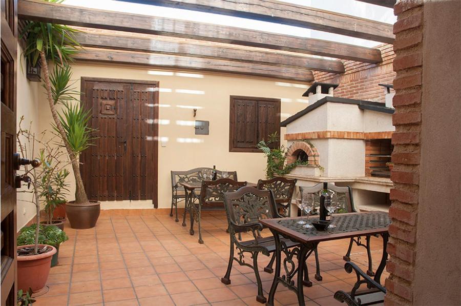 Hostal Rural Los Telares Pastrana Exterior foto
